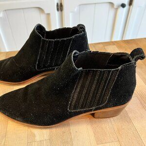 Dolce Vita Suede Ankle Booties